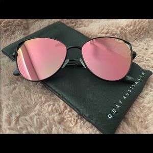 Quay Australia Sunglasses - Get Down Black/Pink